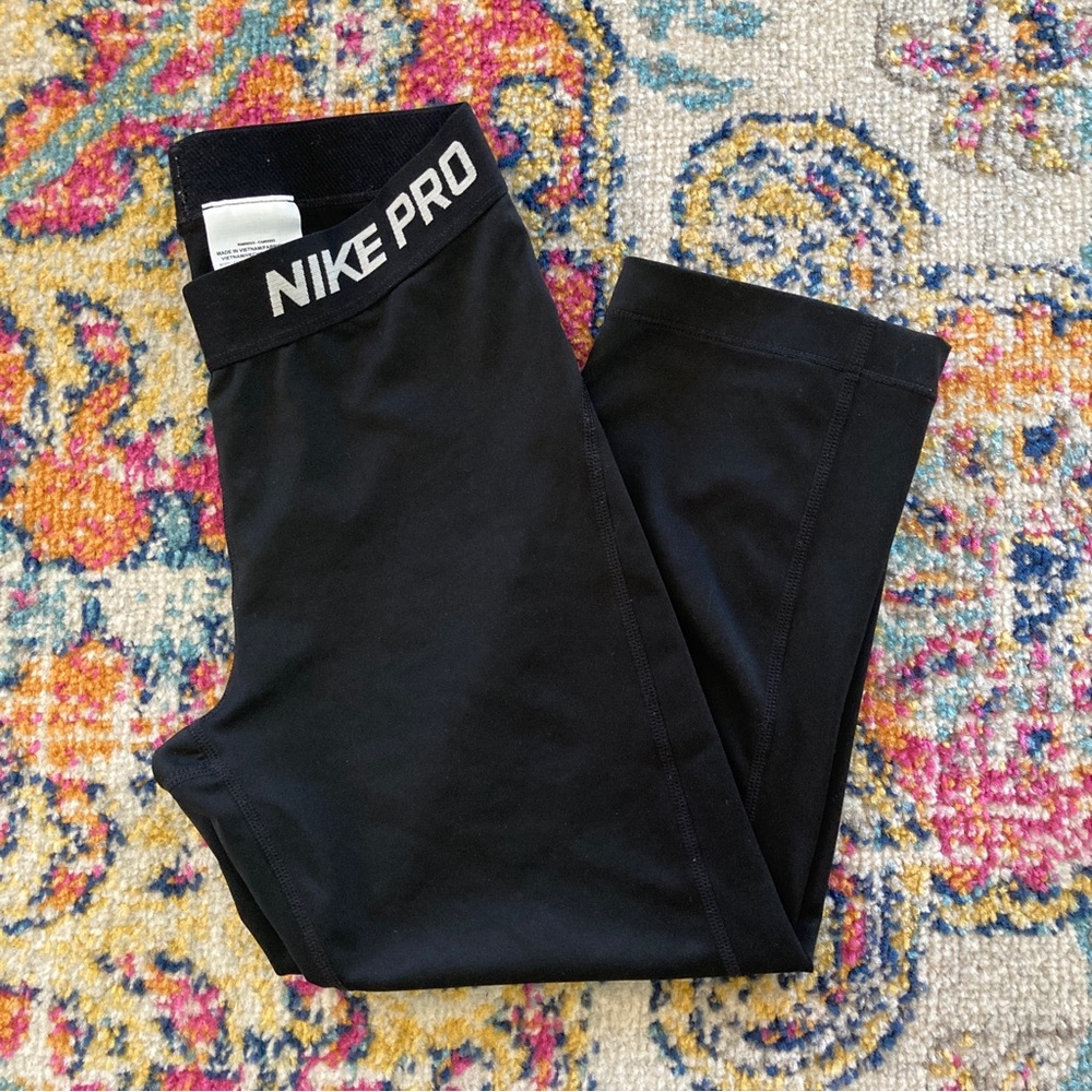 NIKE PRO WOMENS BLACK CAPRI TIGHTS LEGGINGS SIZE SMALL